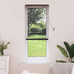 Żaluzja wenecka Ciemnobrązowy ze wzorem 150 x 60 cm 25 mm PVC